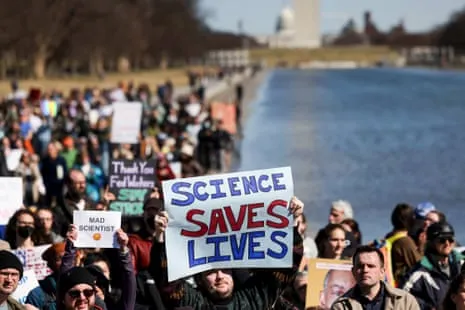 Trump’s Campaign on Scientific Research Leaves US Healthcare Experts Stunned: ‘They Are Ignoring Science’