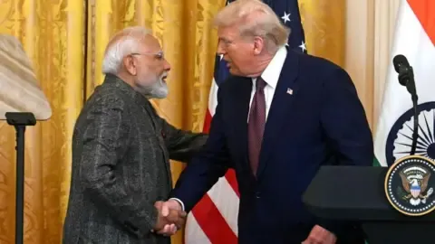 The nation and United States Seek Major Progress in Full-Day Negotiations